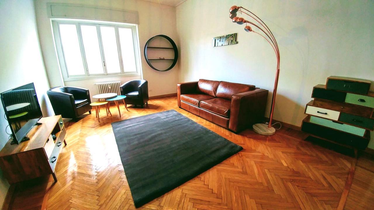 Roomy Apartment Duomo & San Babila Milán Exteriér fotografie