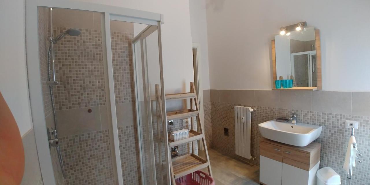 Roomy Apartment Duomo & San Babila Milán Exteriér fotografie