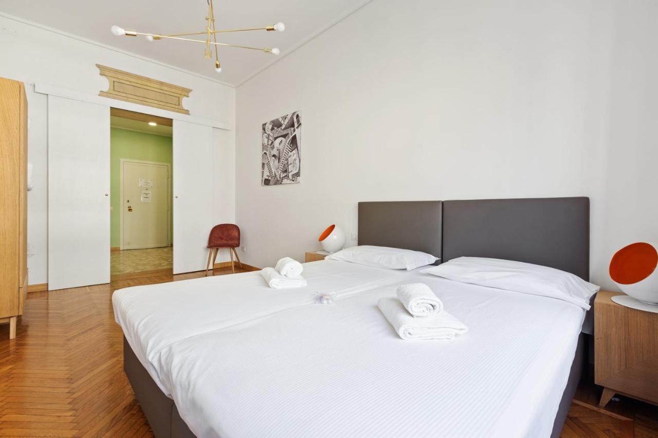 Roomy Apartment Duomo & San Babila Milán Exteriér fotografie